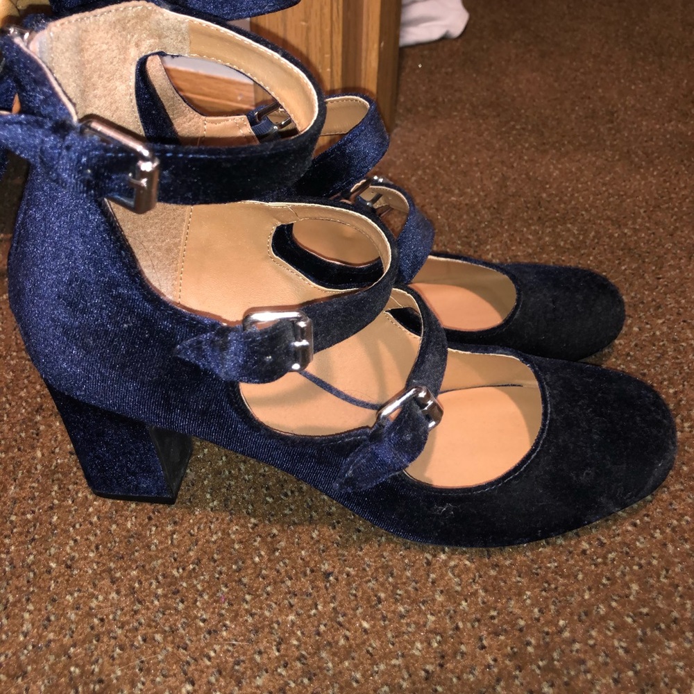 Velvet heels size 9.5